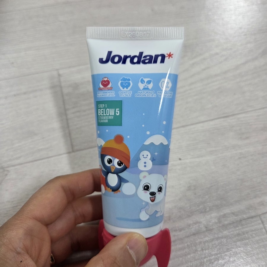 할머님이 보건소에서 받았다며 아이치약으로 사용하라고 주신것입니다. 감사해요^^~~