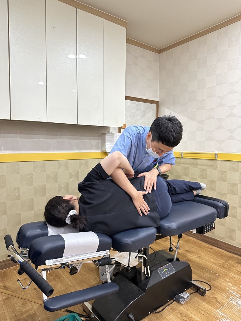 김준석 대표원장님의 추나요법